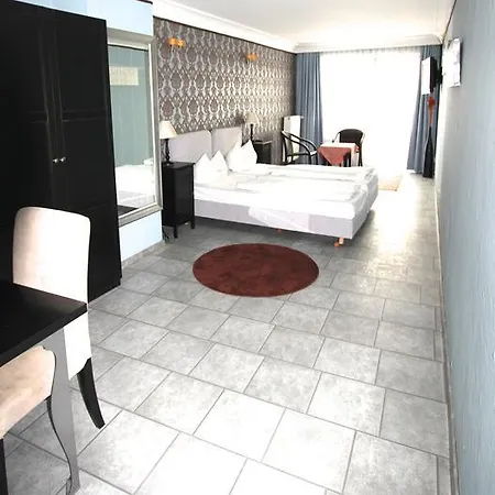 Aparthotel Apartmenthaus Alt Graz 3*