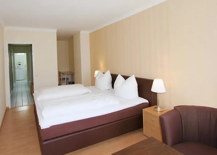 Апарт-отель Apartmenthaus Alt Graz 3*